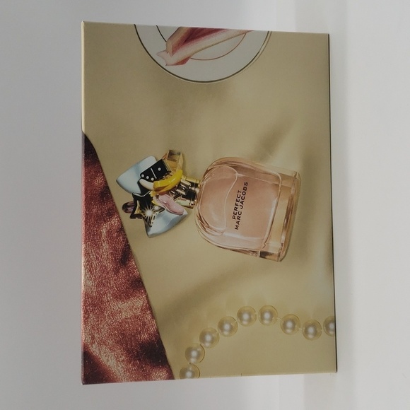 1234- Marc Jacobs Women's Made In Spain NWT - Picture 3 of 7